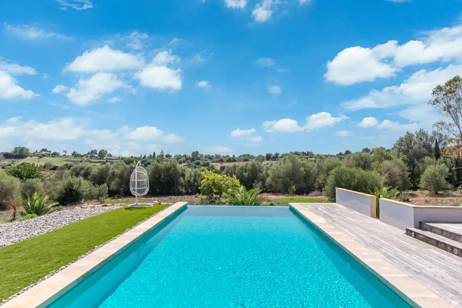 Piscina de Finca rústica en venda en Sant Llorenç des Cardassar amb Aire condicionat, Terrassa i Moblat