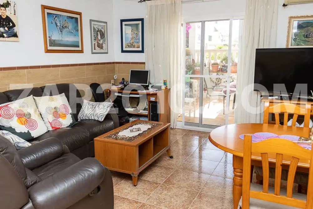 Chalet con piscina en venta en Avenida Juan Sebastián Elcano, imagen 3