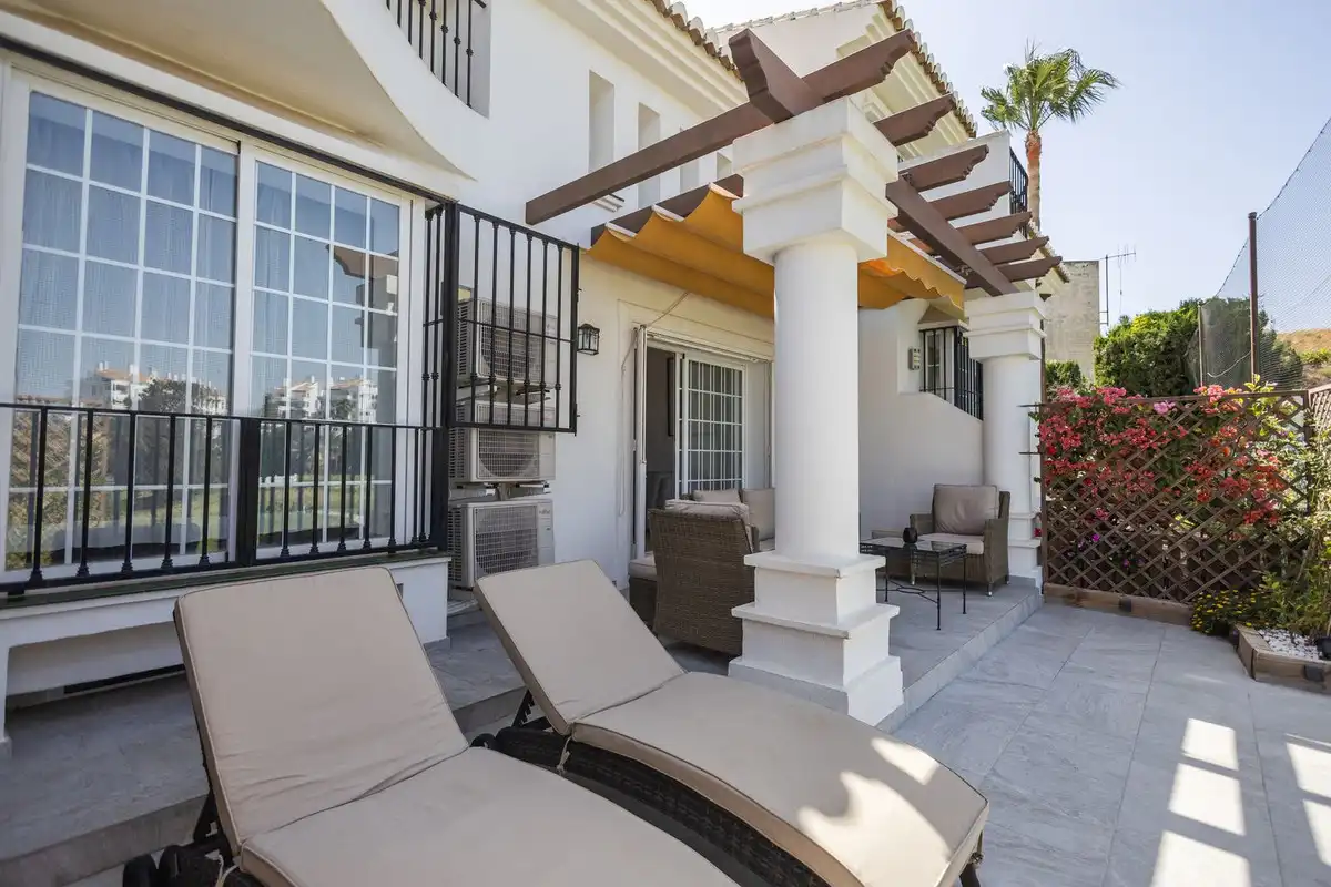Terraced house with pool for sale in Riviera del Sol, imagen 36