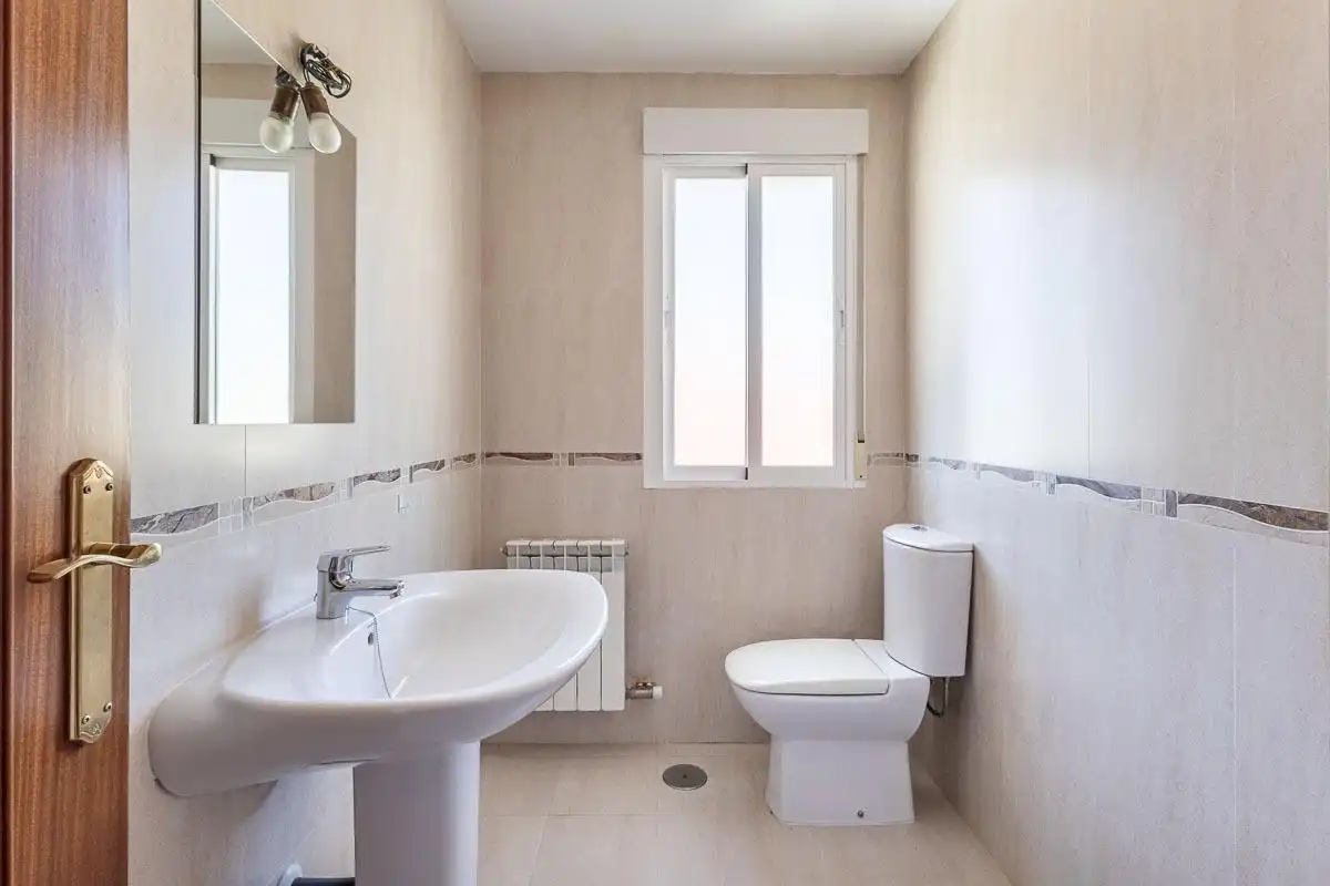 Bany de Casa o xalet en venda en Villa de Otura