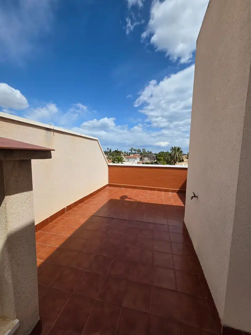 Terrassa de Casa adosada en venda en Rojales amb Terrassa, Traster i Piscina comunitària