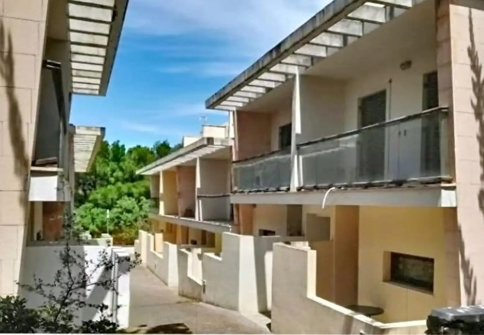 Außenansicht von Maisonette zum Verkauf in Es Mercadal mit Terrasse