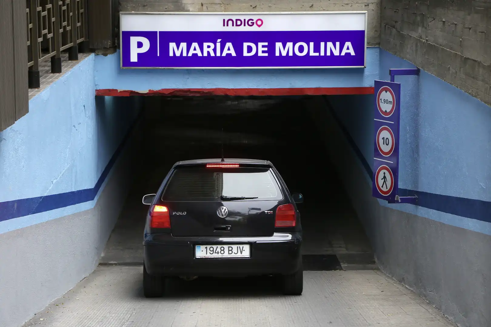Parking of Garage for rent in Madrid
