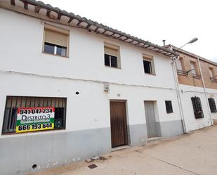 Vista exterior de Casa o xalet en venda en Ribafrecha amb Terrassa