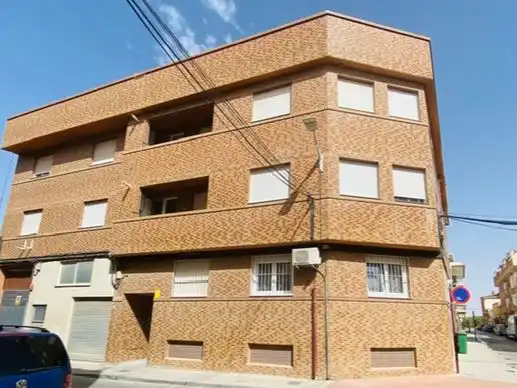Außenansicht von Garage zur Miete in Albacete