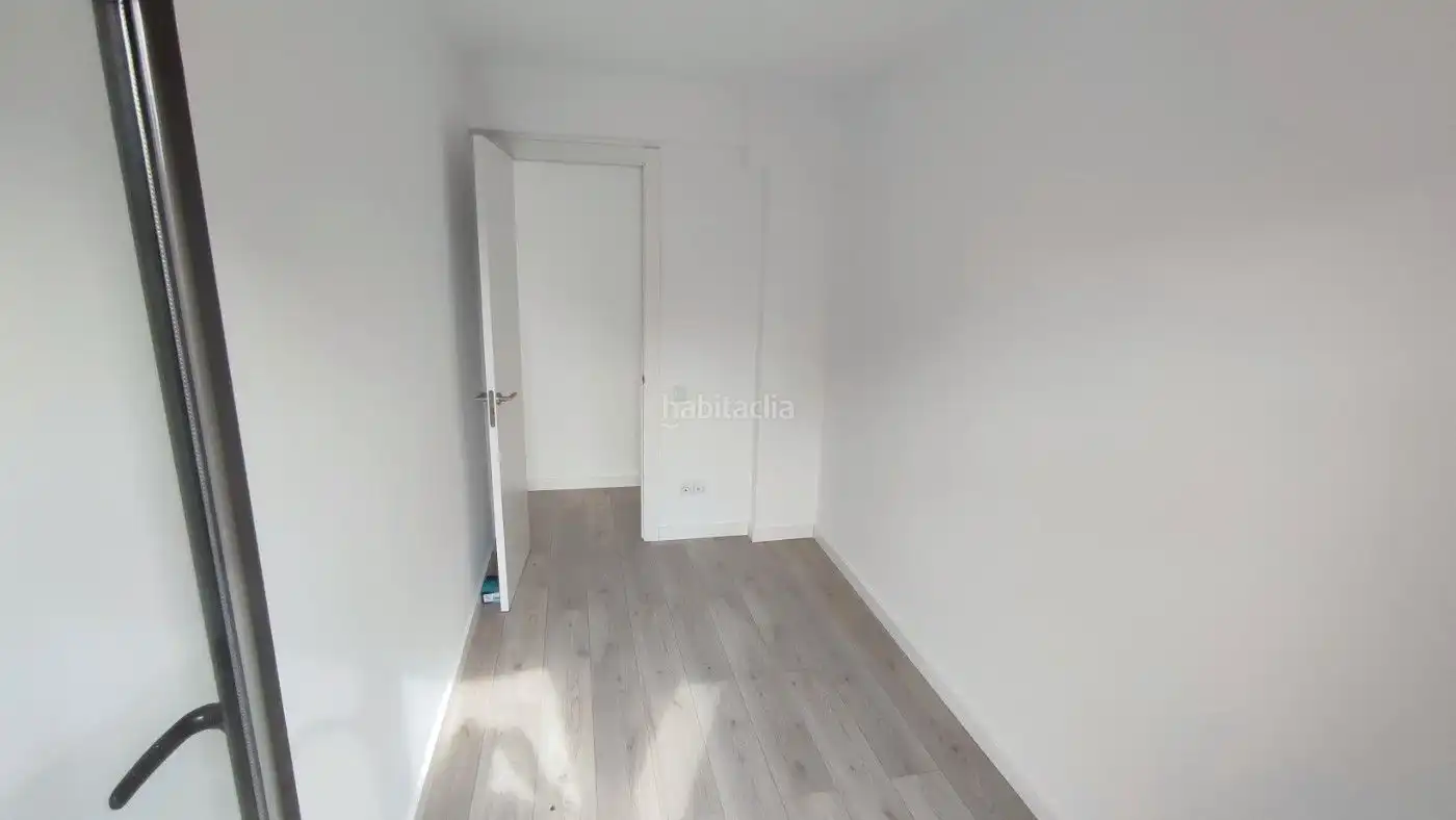 Piso con ascensor en alquiler en Carrer Llevant 16, imagen 13