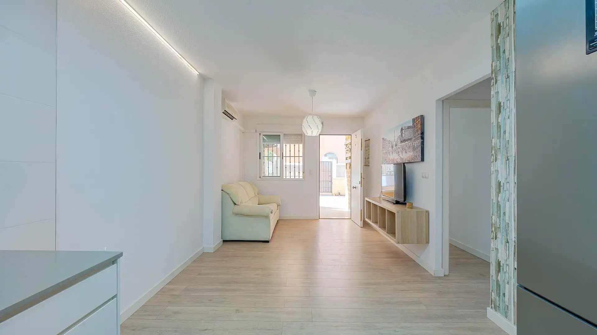 Planta baja en venta en Torrevieja con Jardín privado, Terraza y Trastero