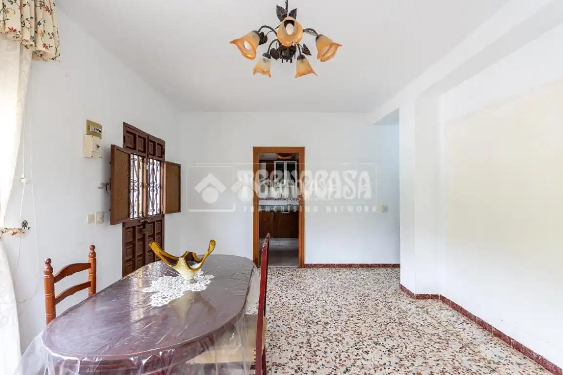 Casa rústica amb jardí en venda a Cútar, imagen 9