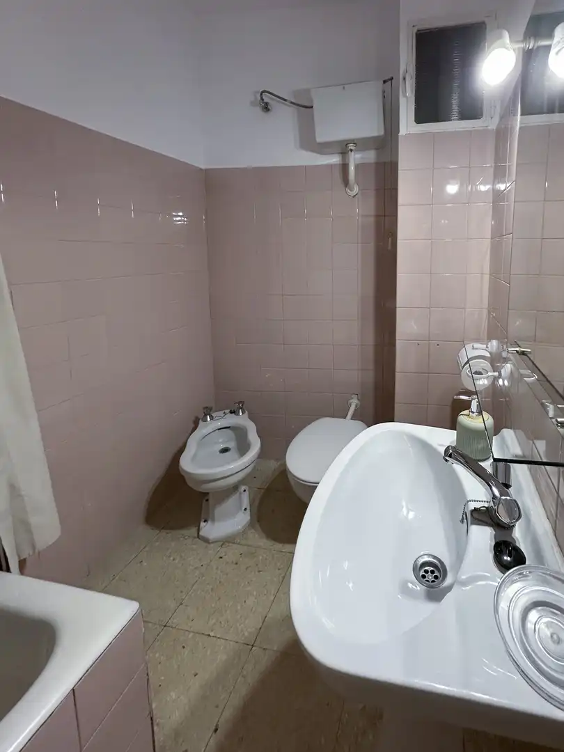 Badezimmer von Wohnung zum Verkauf in Quintanar de la Orden mit Parkett, Terrasse und Möbliert