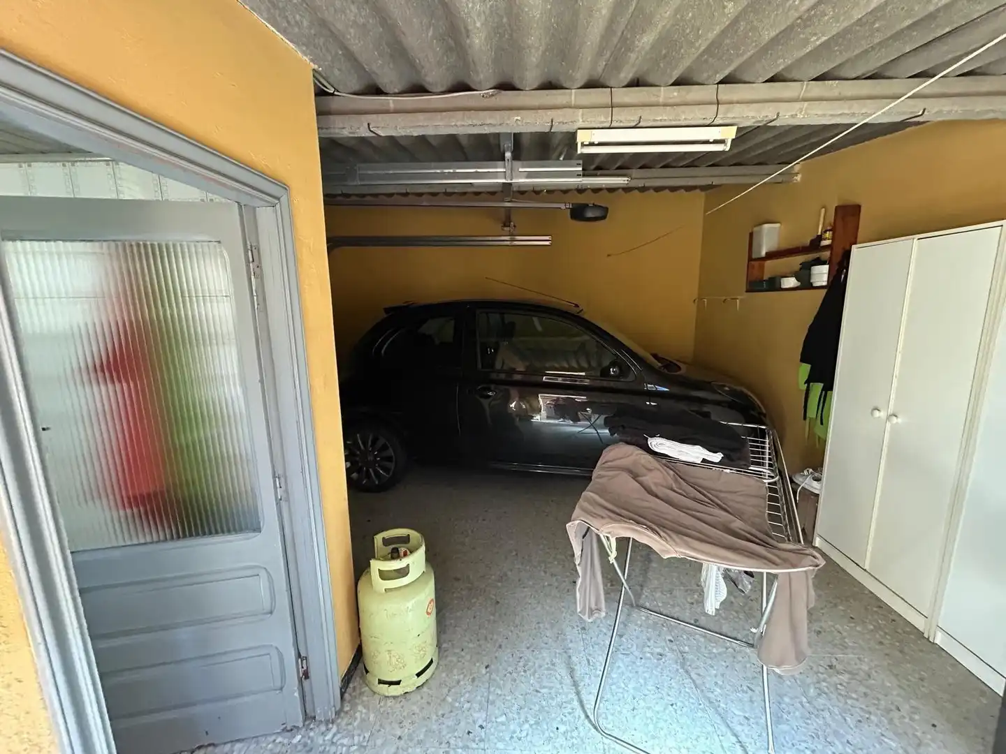 Parking of Country homes for sale in Ribeira