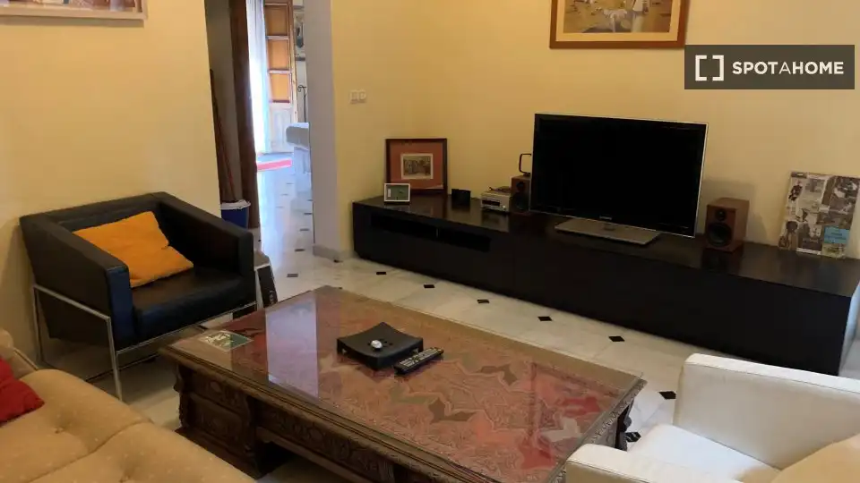 Room in Villanueva del Ariscal