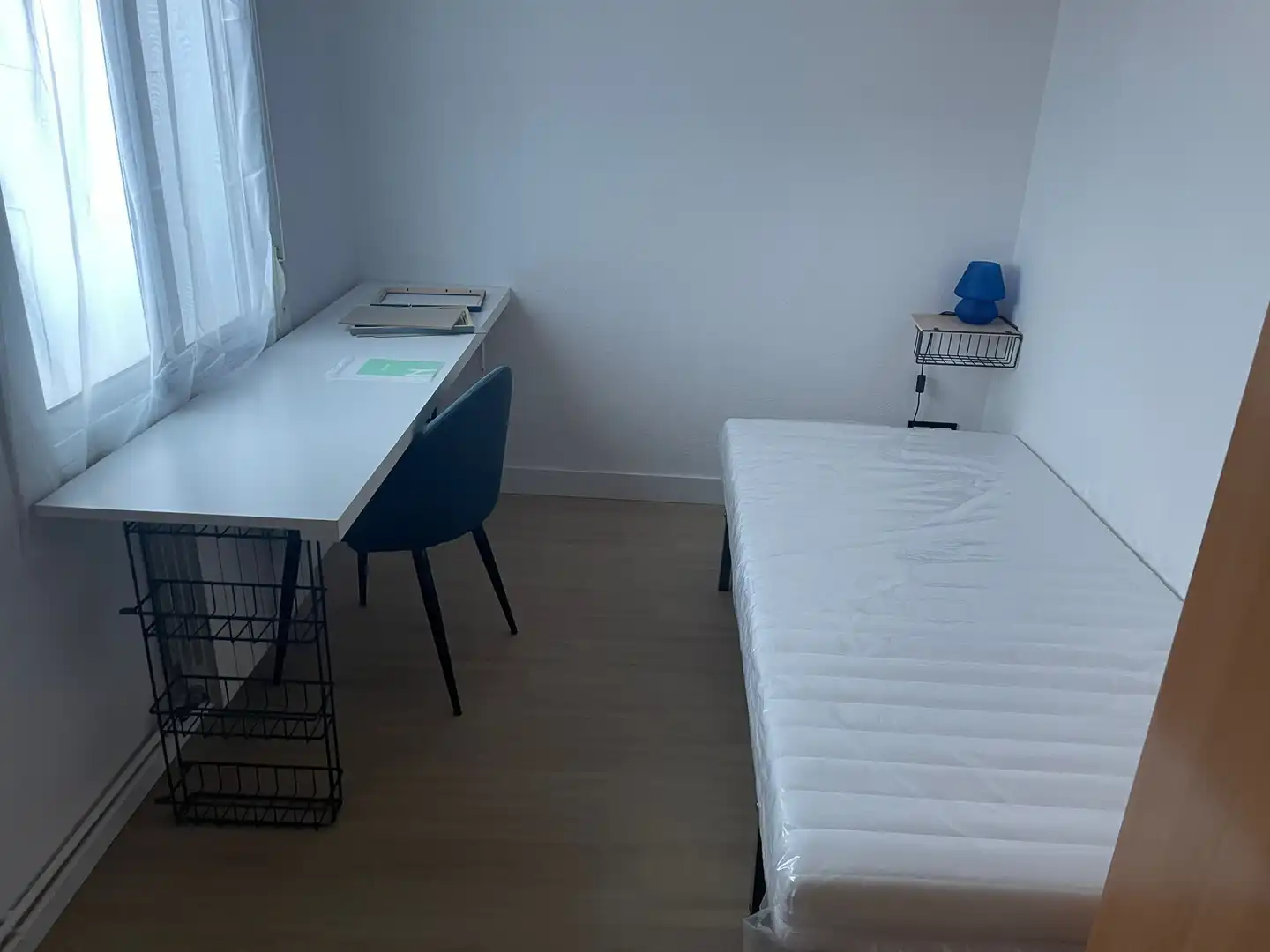 Habitación de Ático de alquiler en Tarragona con Aire acondicionado, Calefacción y Parquet