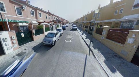 Foto 2 de Casa adosada en venta en Neftali, 13, Mairena del Alcor, Sevilla