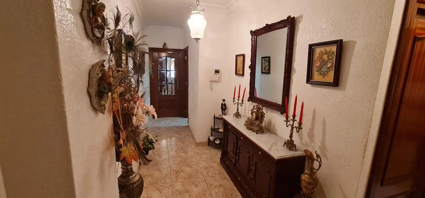 Piso en venta en Almería