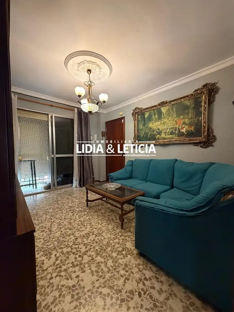 Sala de estar de Piso en venta en Alcalá de Guadaira