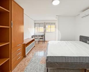 Bedroom of Flat to share in  Madrid Capital  with Air Conditioner, Heating and Furnished