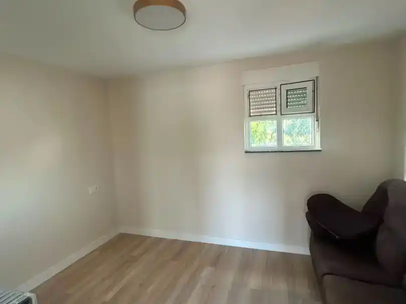 Bedroom of Flat for rent in Noia, A Coruña