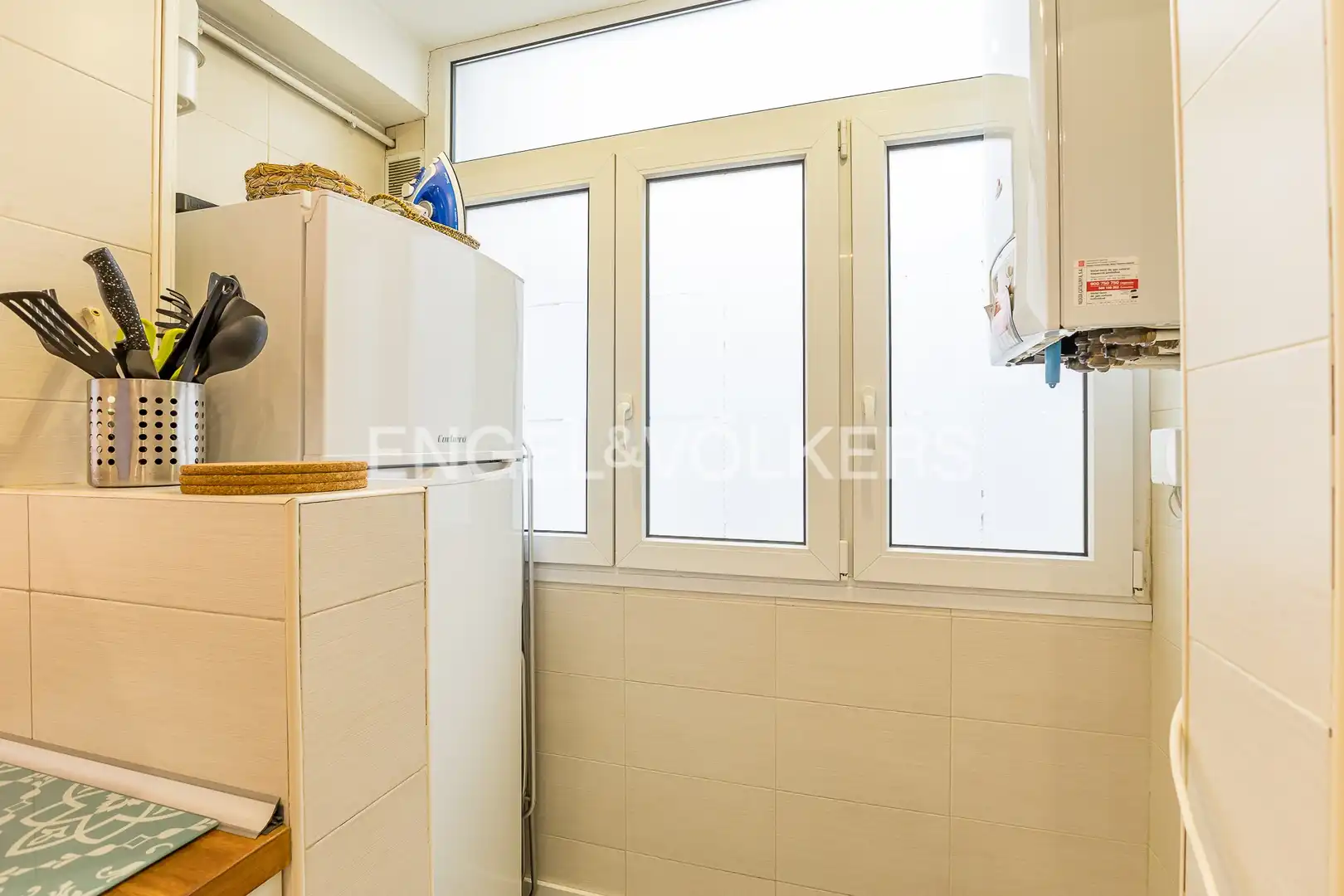 Kitchen of Flat for sale in Barcelona  with Air Conditioner, Heating and Parquet flooring