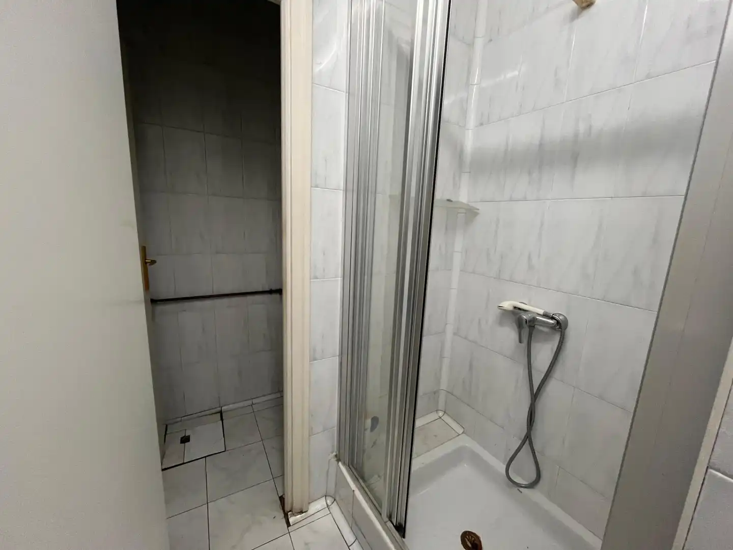 Bathroom of Industrial buildings for sale in Basauri 