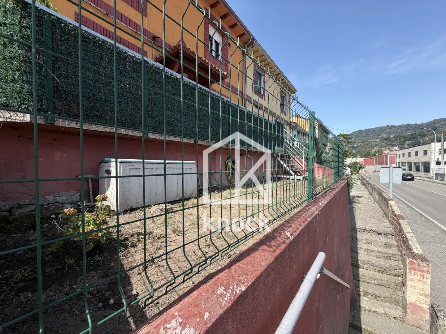 Casa adosada en venda a El Entrego - La central, 6, San Martín del Rey Aurelio