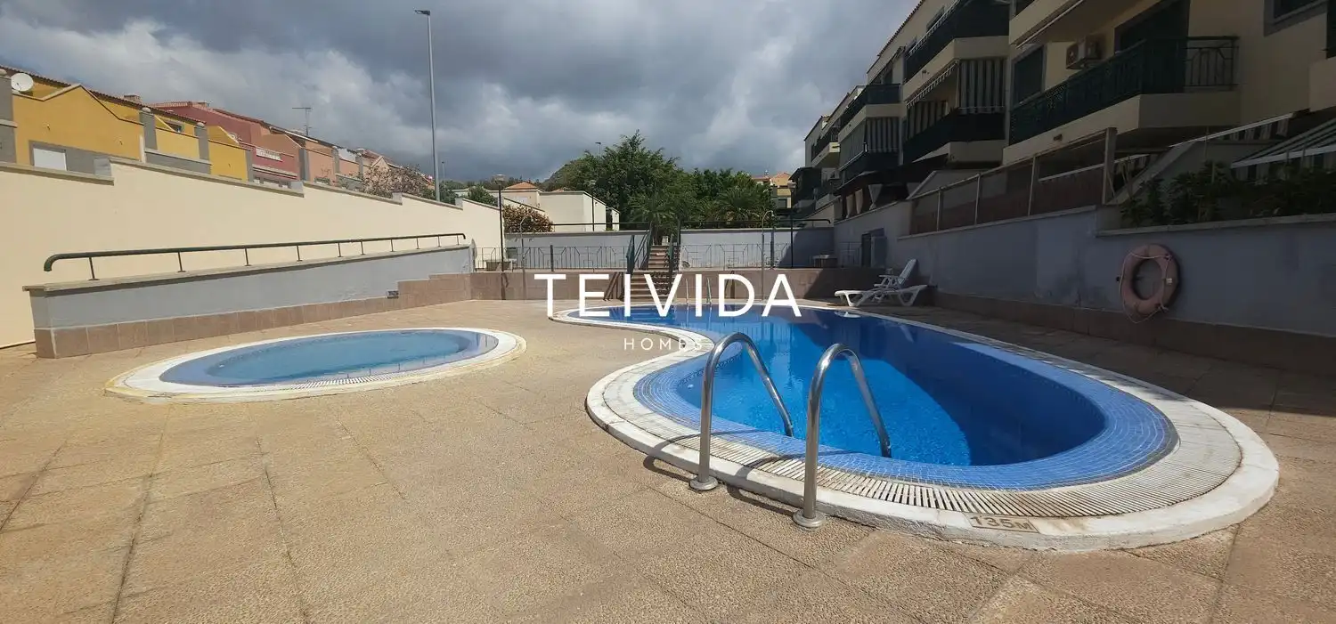 Swimming pool of Flat for sale in San Miguel de Abona  with Terrace, Storage room and Swimming Pool