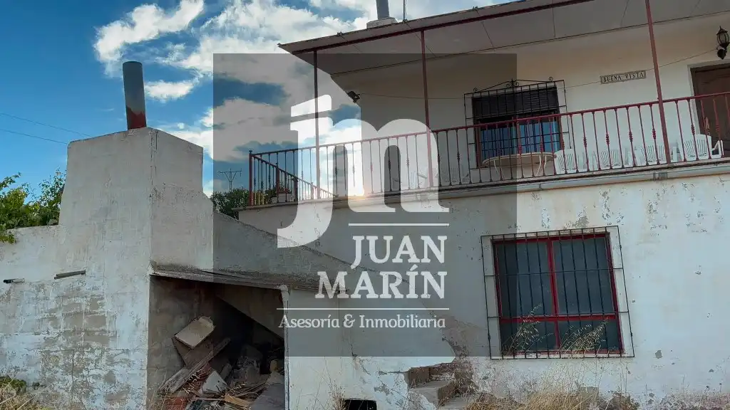 Vista exterior de Finca rústica en venta en Peñas de San Pedro con Calefacción, Jardín privado y Amueblado