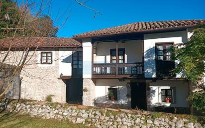 Exterior view of House or chalet for sale in Llanes