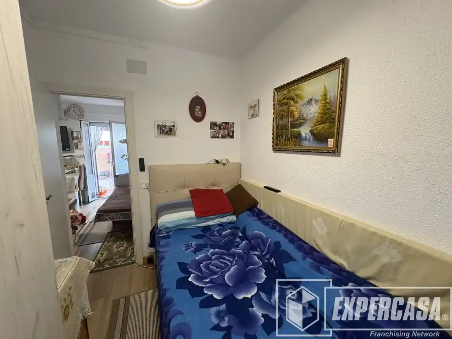 Habitación de Piso en venta en Castellón de la Plana / Castelló de la Plana con Aire acondicionado, Parquet y Terraza