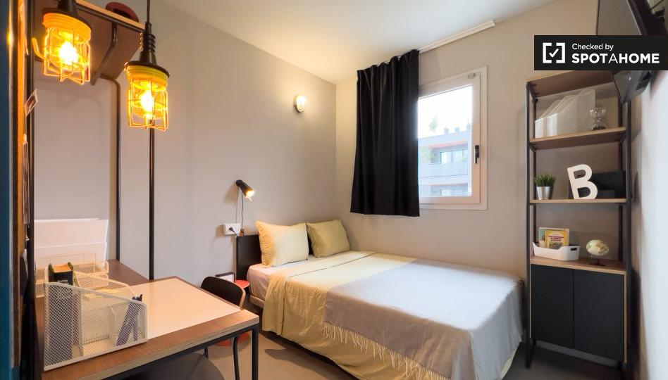 Photo 1 of Flat to rent in El Parc i la Llacuna del Poblenou, Barcelona