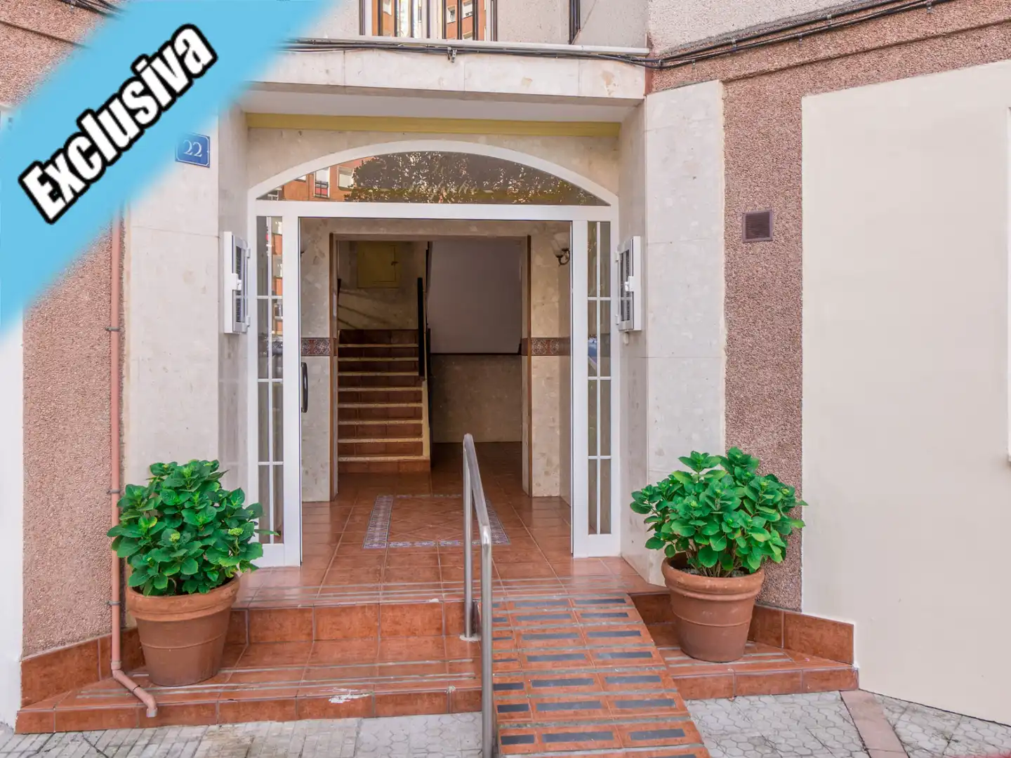 Pis en venda en Laredo amb Calefacció, Parquet i Terrassa