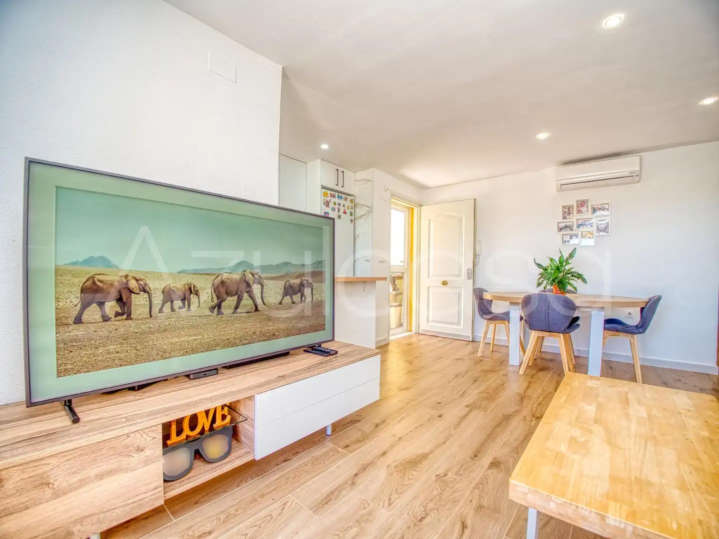 Living room of Flat for sale in Mutxamel  with Parquet flooring, Terrace and Community pool