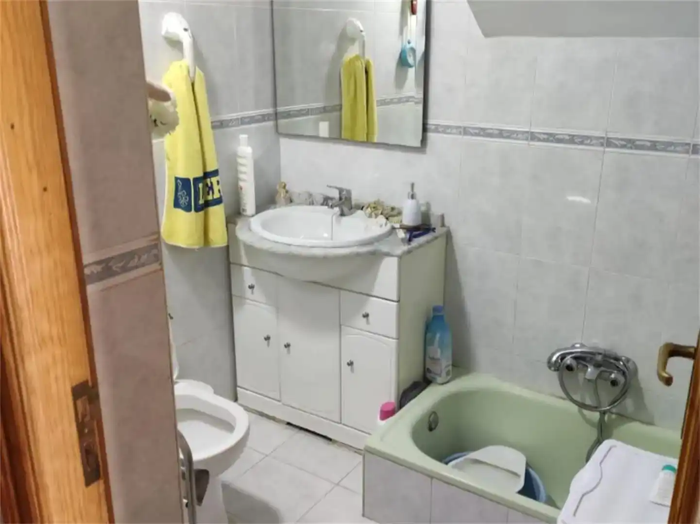 Bany de Pis en venda en Ogíjares amb Aire condicionat, Jardí privat i Traster