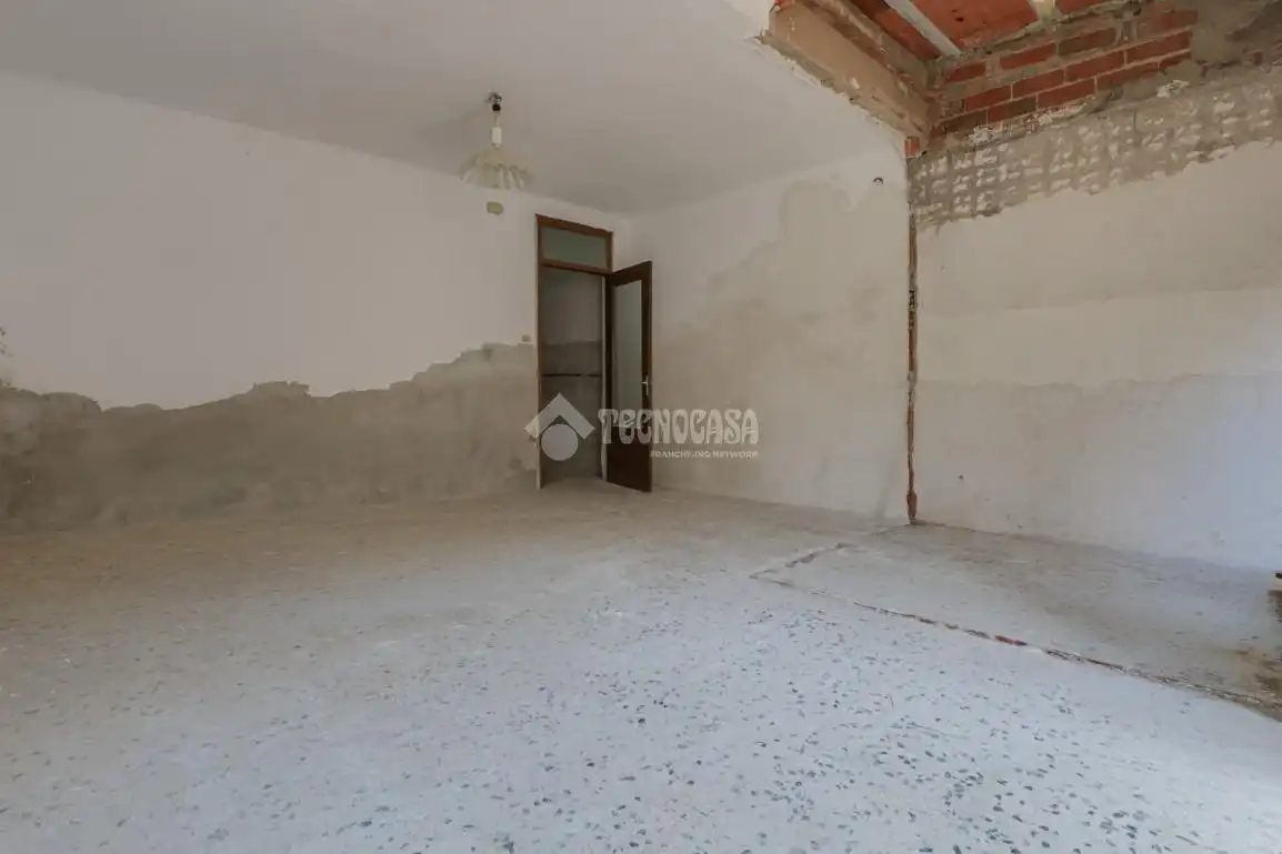 Casa adosada en venda a Serra d'en Camaró