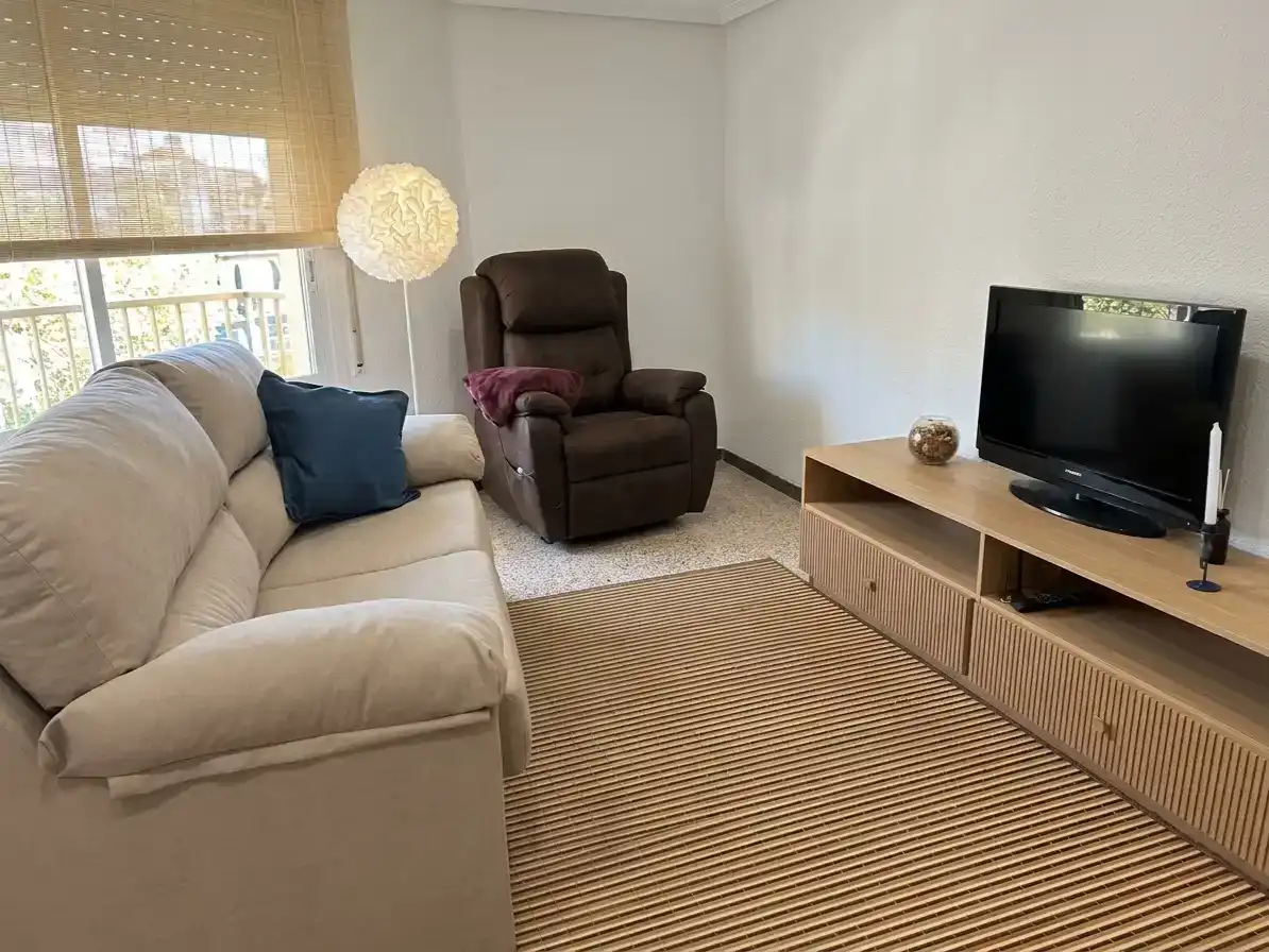 Living room of Flat for rent in Elche / Elx  with Air Conditioner, Furnished and Balcony