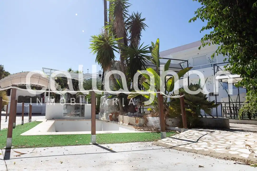 Local comercial en venda a Calle BRAÇAL DEL RONCADOR