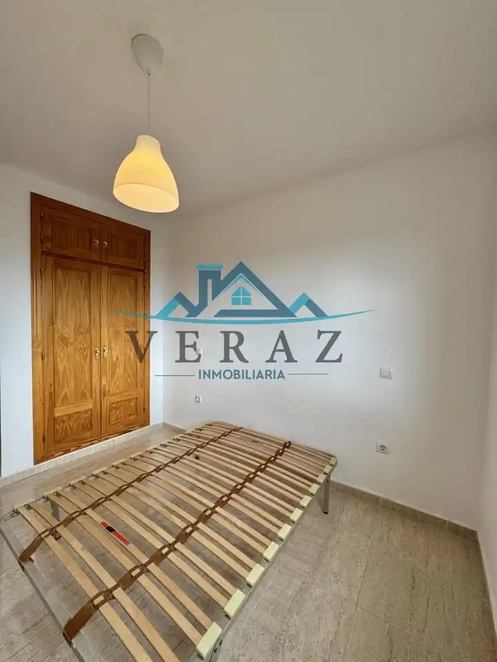 Habitación de Casa o chalet en venta en Oropesa con Calefacción y Jardín privado