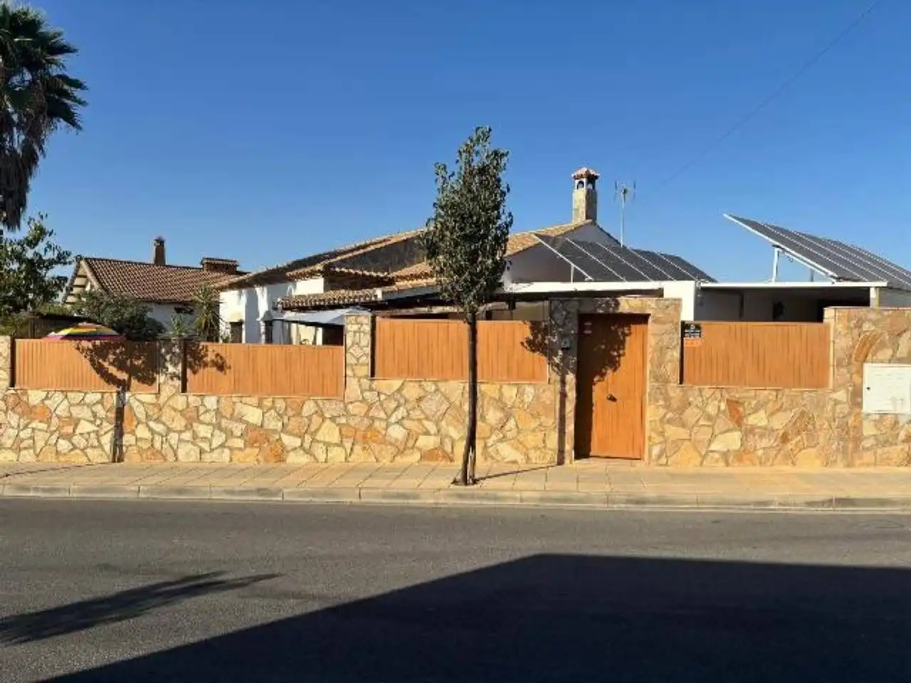 Haus mit Garten zum Verkauf in San Bartolomé de la Torre