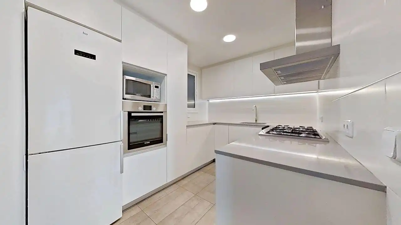 Cocina de Piso en venta en Barcelona con Aire acondicionado, Calefacción y Amueblado