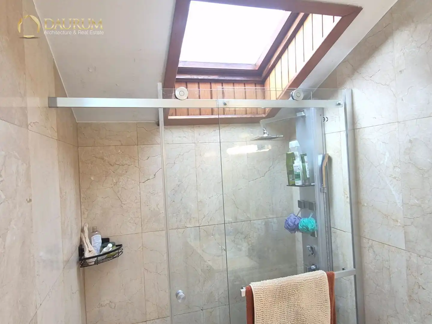 Baño de Dúplex en venta en Madrid con Aire acondicionado y Calefacción