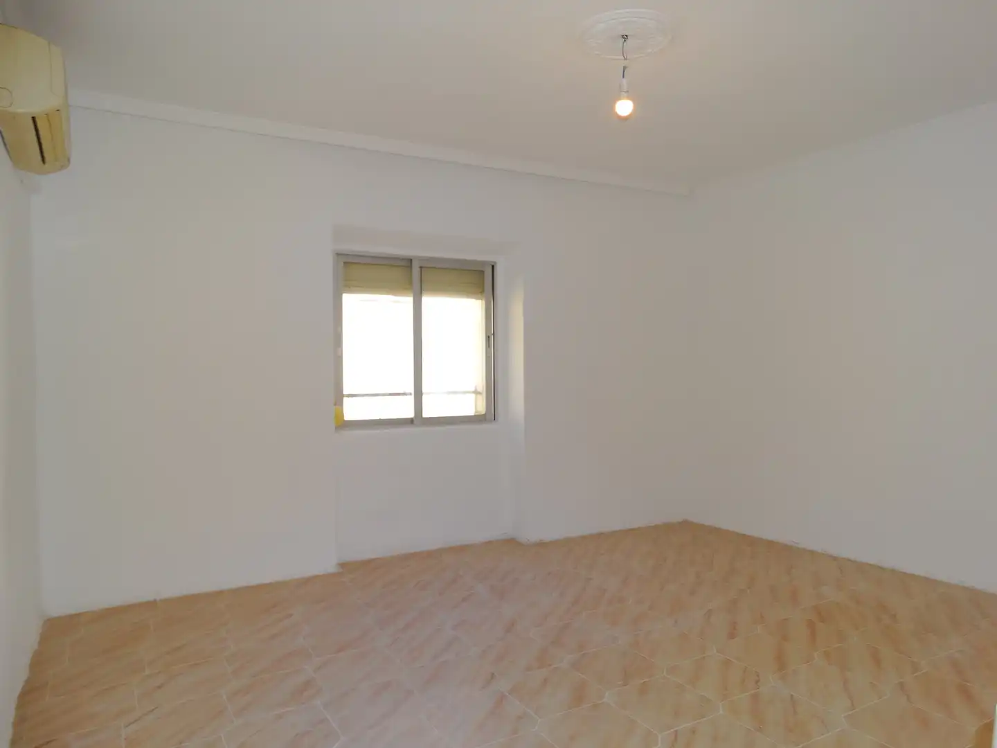 Schlafzimmer von Wohnung zum Verkauf in Arganda del Rey mit Heizung und Balkon
