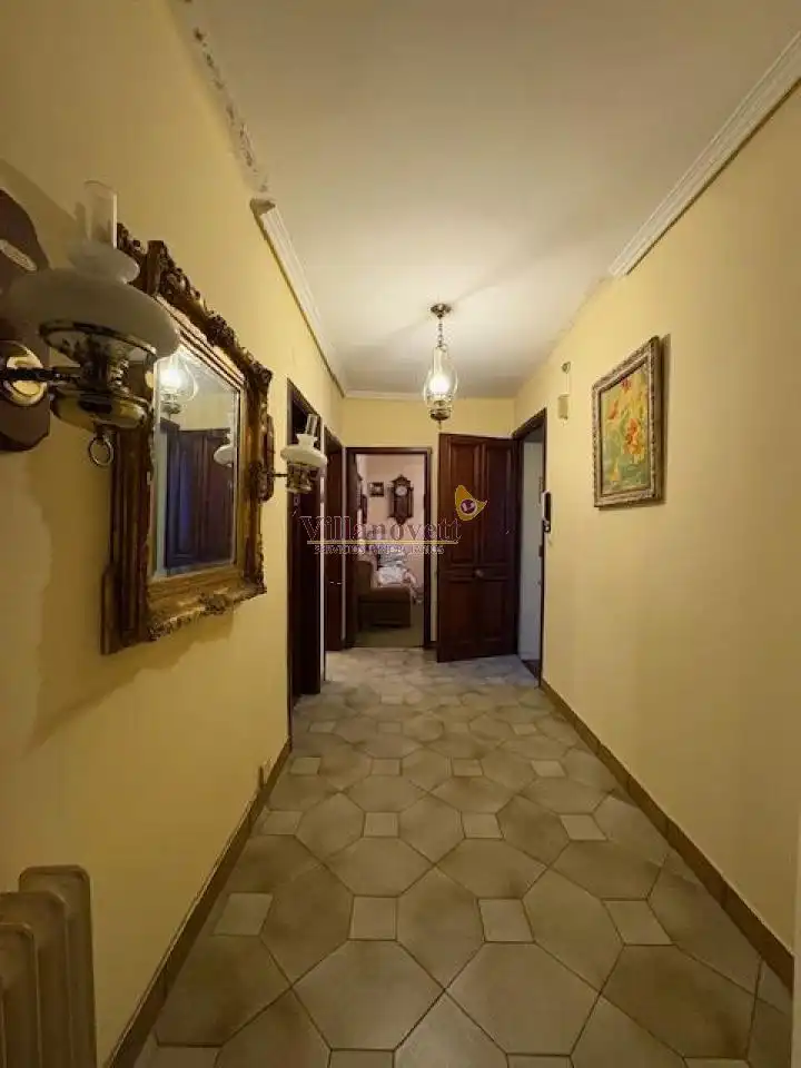 Casa o xalet en venda en Vigo  amb Calefacció i Jardí privat