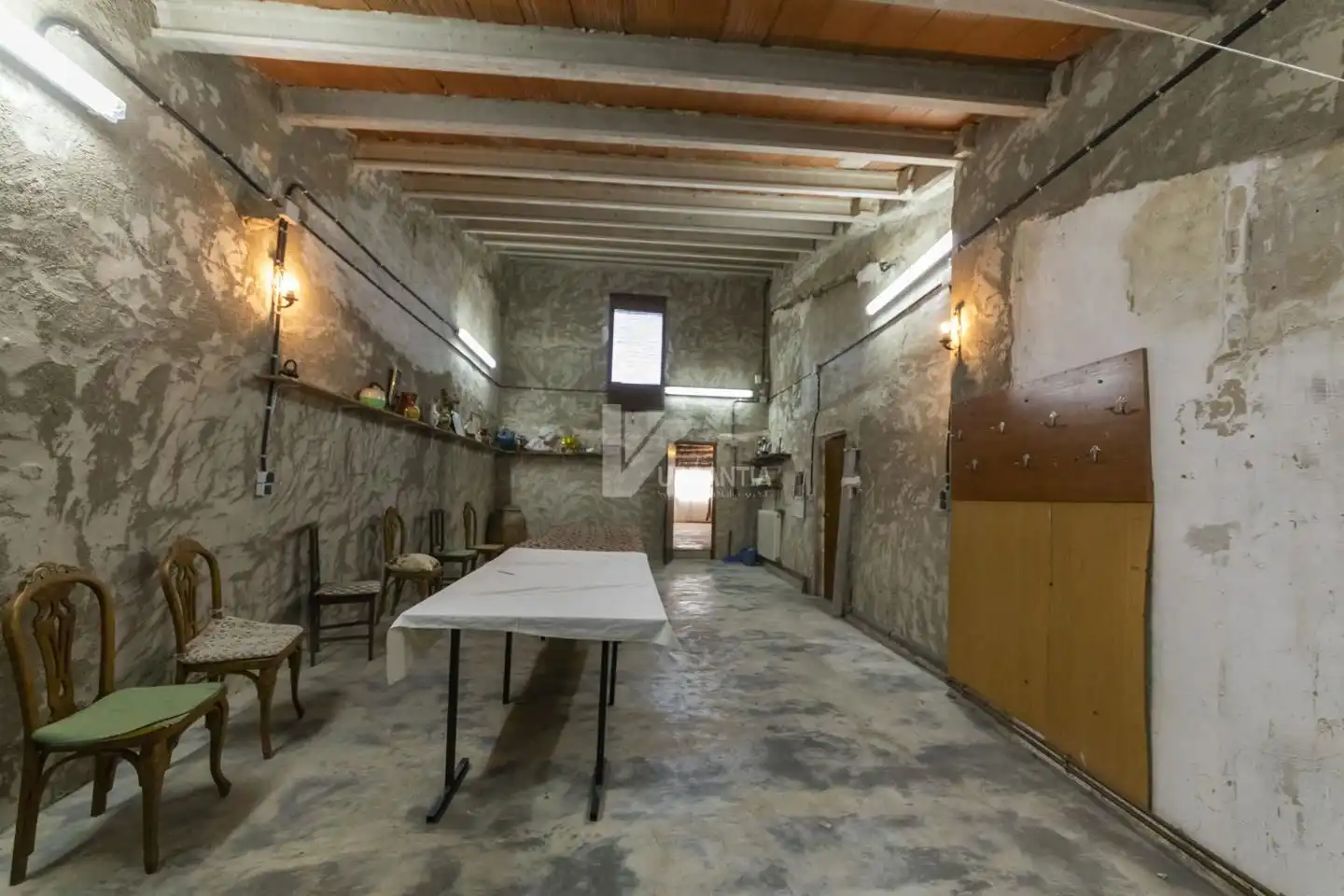 Houses for sale in Miranda de Arga  with Heating, Parquet flooring and Storage room