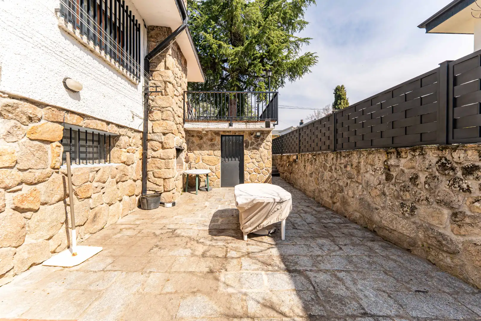 Terrace of Houses for sale in Alpedrete  with Furnished