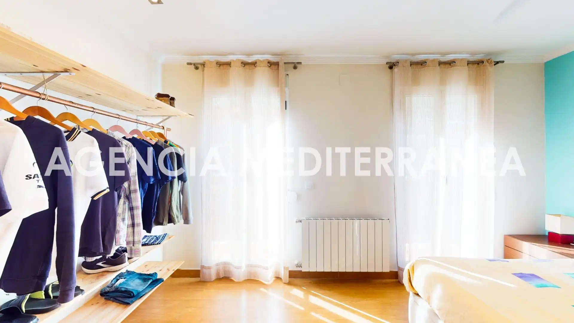 Habitación de Casa o chalet en venta en Burjassot con Aire acondicionado, Calefacción y Terraza