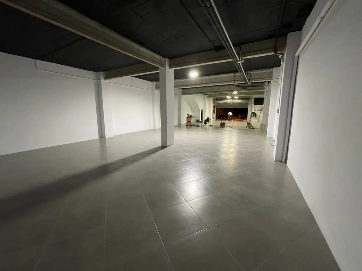Business premises to rent in Camí Ral de Barcelona 18