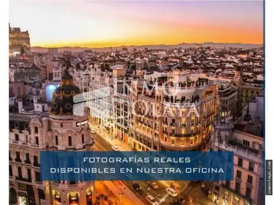 Vista exterior de Oficina en venta en Barcelona con Aire acondicionado, Calefacción y Amueblado