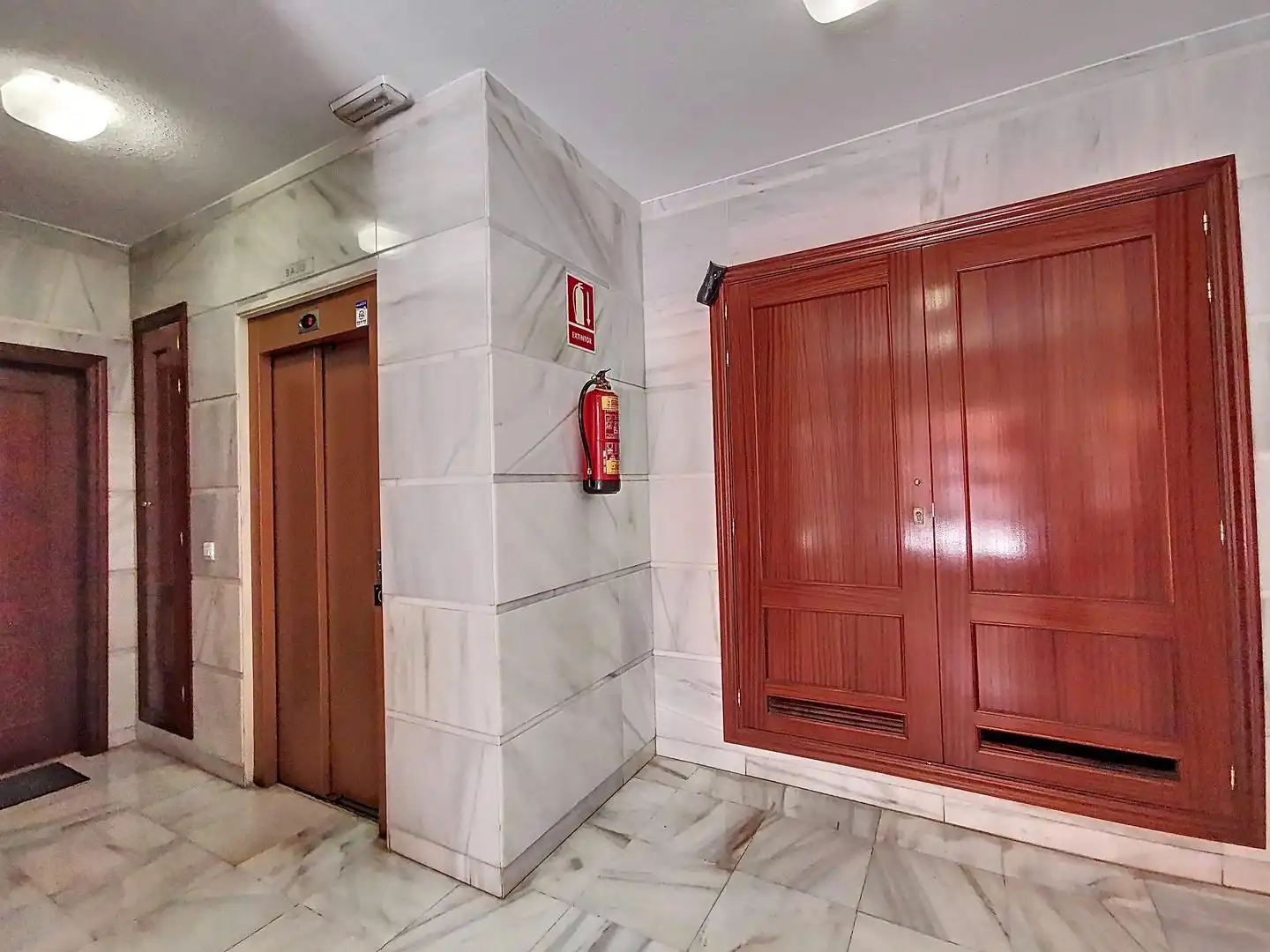 Ground floor with lift to rent in Calle Profesor Domínguez Ortiz, imagen 22