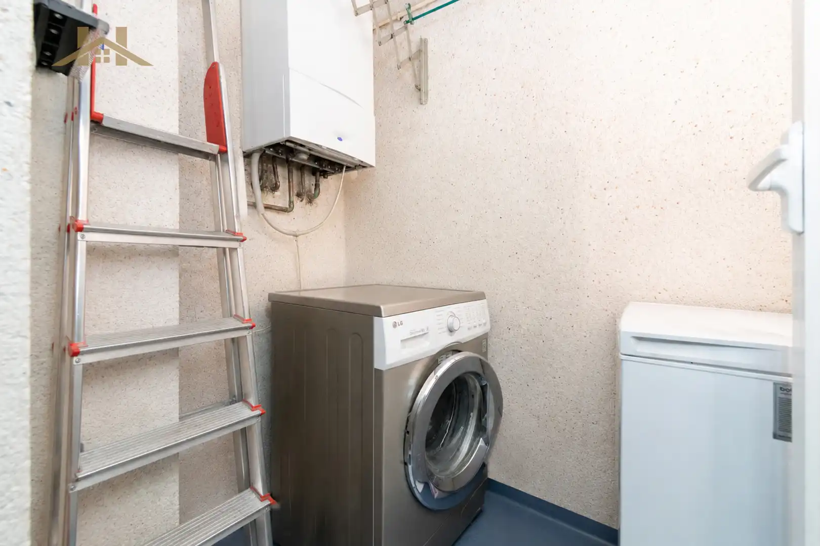 Flat for sale in Valdemoro  with Air Conditioner, Heating and Storage room
