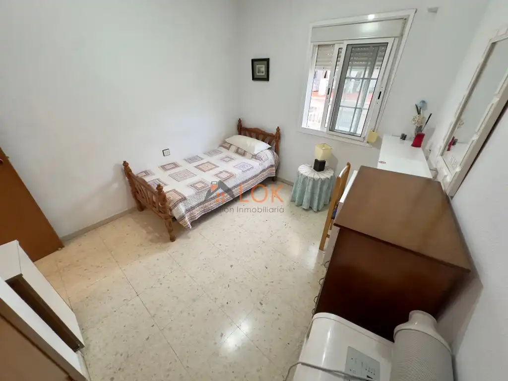 Dormitori de Pis en venda en Málaga amb Aire condicionat i Terrassa