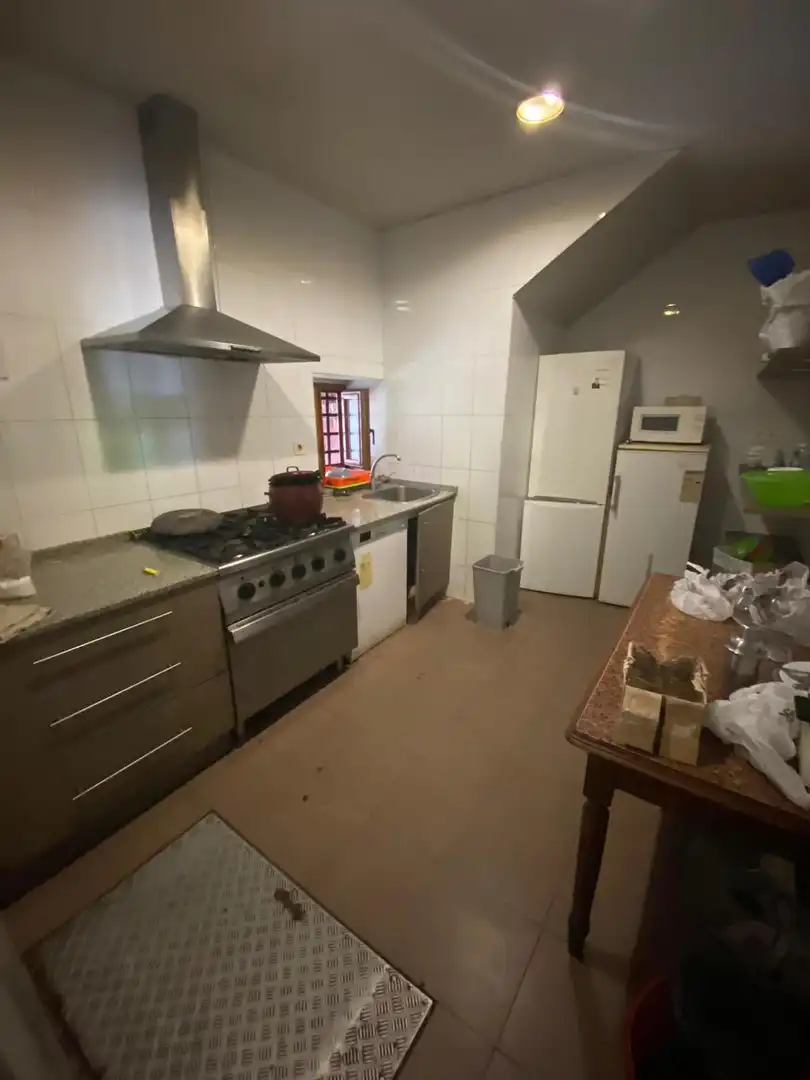 Kitchen of Buildings for sale in San Martín del Rey Aurelio